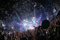 sumika「『アンサーパレード』Oneman Live Tour -Answer-」東京・赤坂BLITZ公演の様子。（撮影：後藤壮太郎）