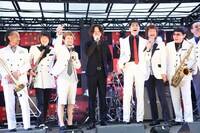 「日本で一番悪い奴ら」公開直前イベントの様子。