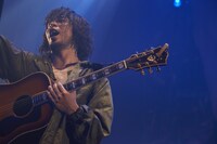 銀杏BOYZ「世界平和祈願ツアー 2016」東京・Zepp DiverCity TOKYO公演の様子。（撮影：村井香）