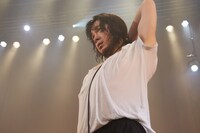 銀杏BOYZ「世界平和祈願ツアー 2016」東京・Zepp DiverCity TOKYO公演の様子。（撮影：村井香）