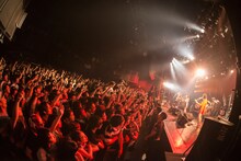 tricot「KABUKU TOUR 2016」東京・赤坂BLITZ公演の様子。（Photo by Ohagi）