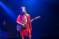 中嶋イッキュウ（Vo, G）（Photo by Ohagi）