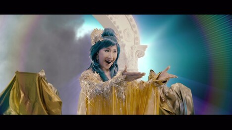 アルスマグナ「サンバ DE わっしょい! feat. 九瓏幸子」ミュージックビデオのワンシーン。