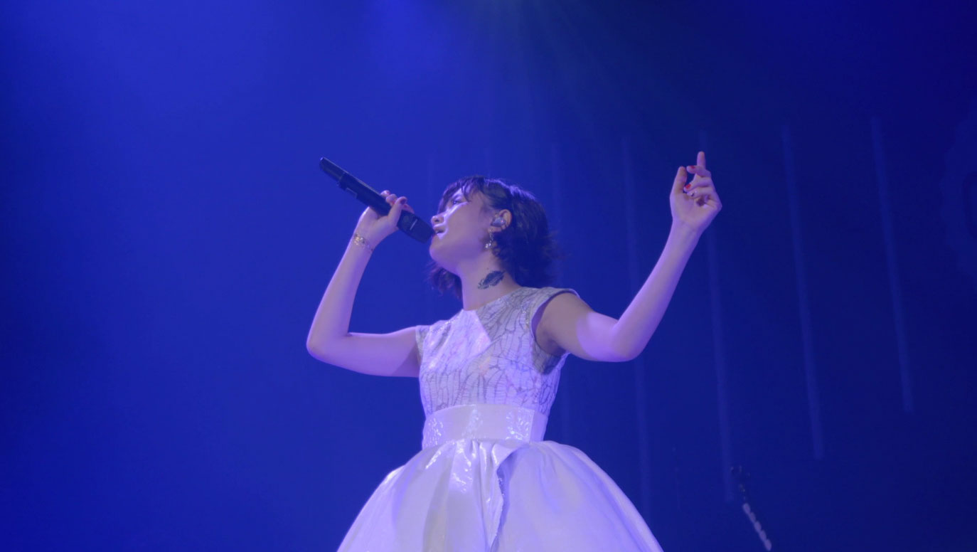 大原櫻子「V」初回限定“VIVA盛盤”特典DVDのワンシーン。