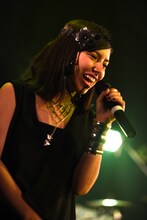 Mia Nascimento（Especia）