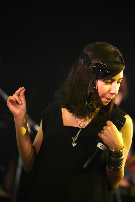 Especia新メンバーのMia Nascimento。