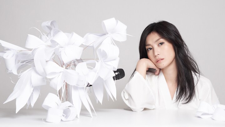 鬼束ちひろ、中野サンプラザで2年半ぶり単独ライブ