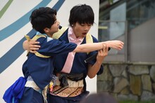 塩崎太智と佐野勇斗。