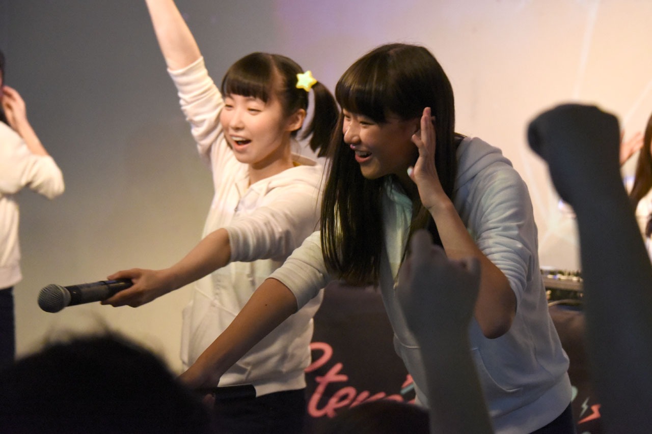 河村ゆりな