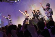 この5人が最高！マジボ、小学生DJジョー＆ミロがフロア揺らした新体制初ライブ