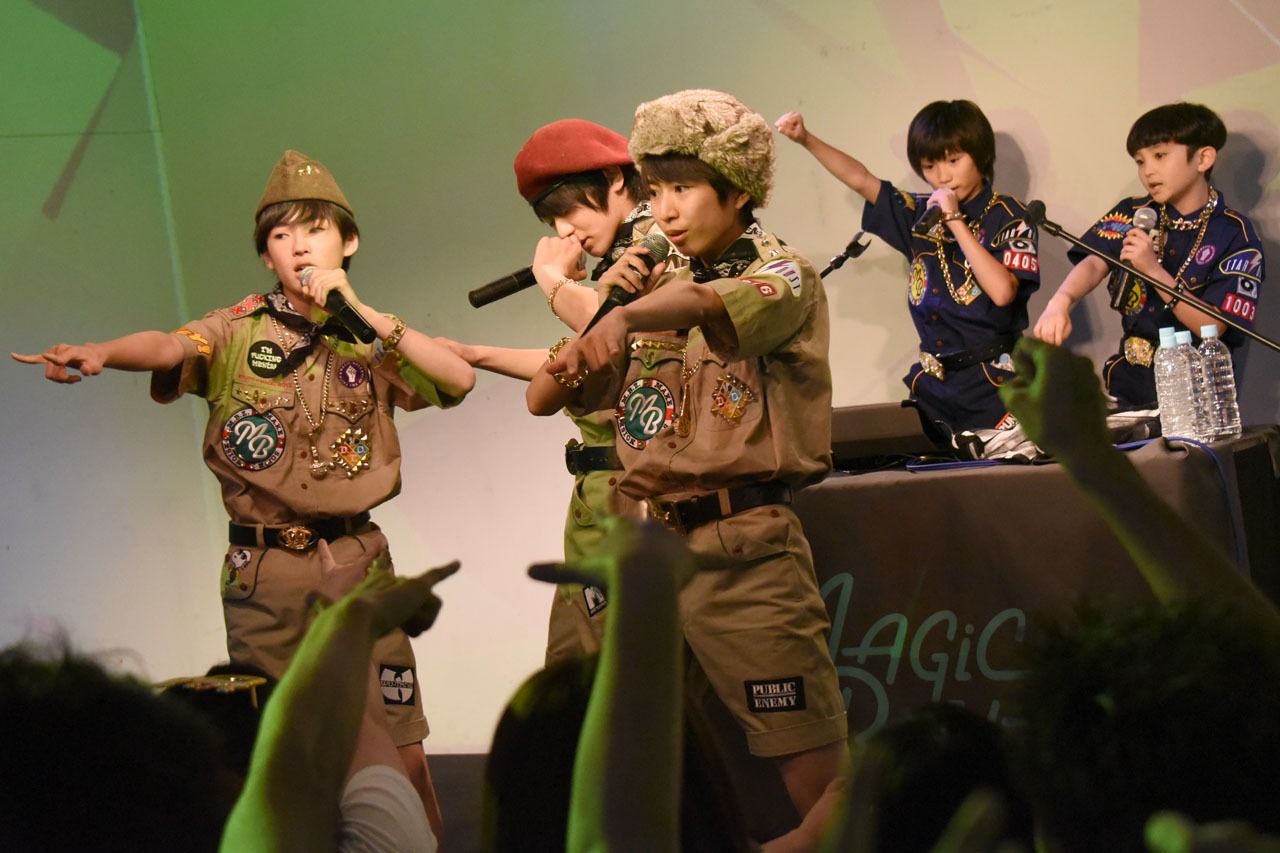 MAGiC BOYZ