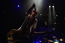 庵原将平（Vo, B / SHANK）（撮影：岸田哲平）