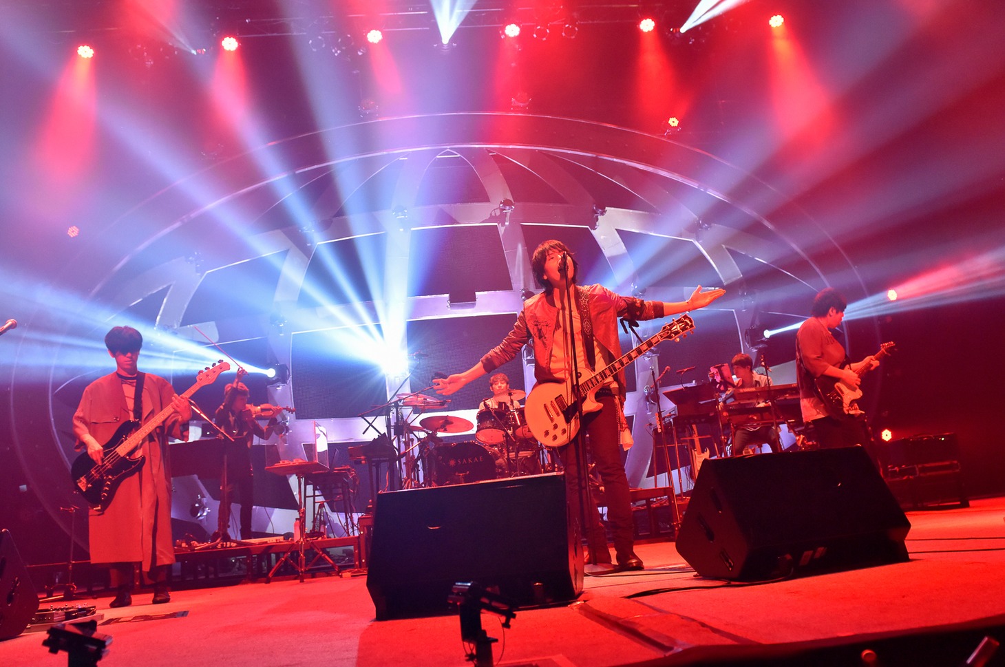 flumpool「flumpool 7th tour 2016『WHAT ABOUT EGGS?』」東京・東京国際フォーラム ホールA公演の様子。（撮影：古渓一道）