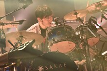 小倉誠司（Dr）（撮影：古渓一道）