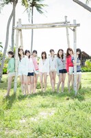 人気画像7位は「乃木坂46が2nd写真集を刊行、2500人招待のお渡し会を開催」より、「乃木坂46 2nd写真集」（仮）イメージ。