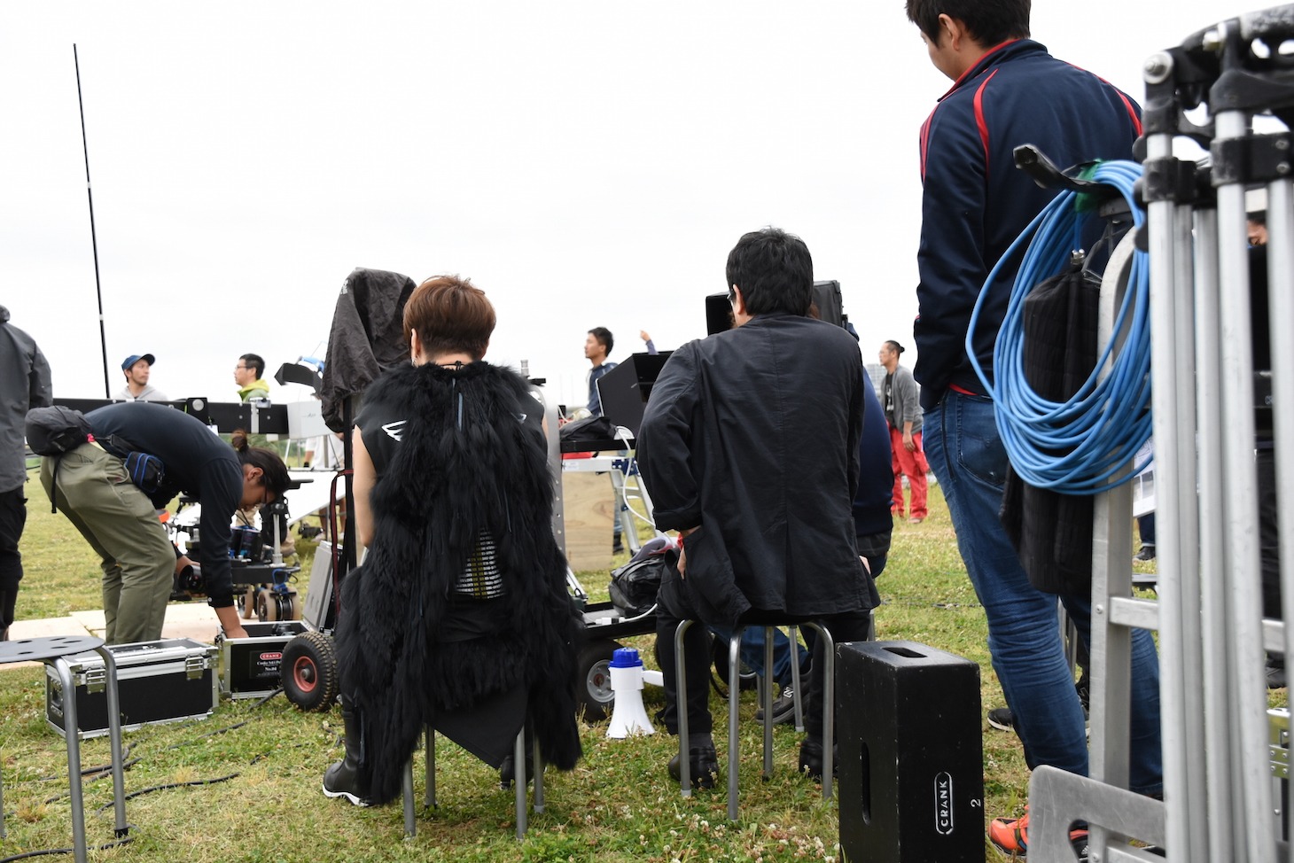 エステー「消臭力 Premium Aroma」CMのメイキングシーン。