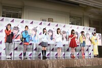 「From AQUA<フロムアクア>～谷川連峰の天然水～」新CM記者発表会の様子。