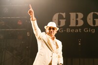 横山剣（クレイジーケンバンド）（写真提供：フォーライフミュージックエンタテイメント）