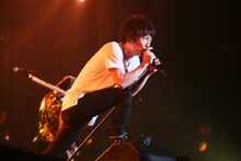 宮田和弥（JUN SKY WALKER(S)）（写真提供：フォーライフミュージックエンタテイメント）