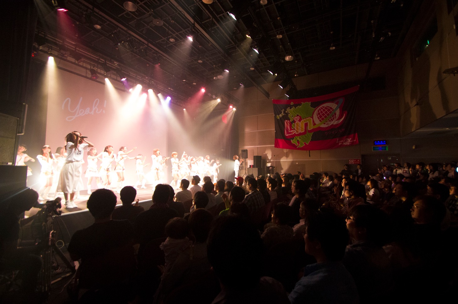 LinQ深瀬智聖、一ノ瀬みく卒業公演「ちせみくからの贈り物～Dear my LinQ～」の様子。（写真提供：ジョブ・ネット）