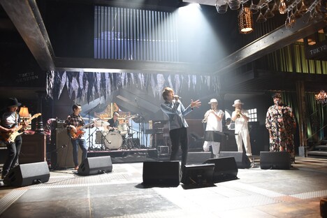 セッションパートの収録の様子。