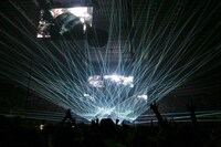 [Alexandros]「Premium V.I.P. Party」大阪・大阪城ホール公演の様子。（撮影：森好弘）