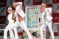 左から和田颯（Da-iCE）、SAM（TRF）、末吉秀太（AAA）。