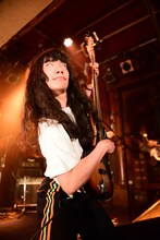 稲葉航大（B, Cho）（撮影：高田真希子）