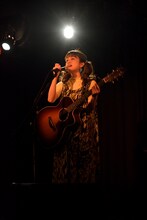 瀬川あやか（提供：ポニーキャニオン）