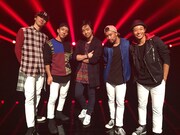 三浦大知（中央） (c)日本テレビ