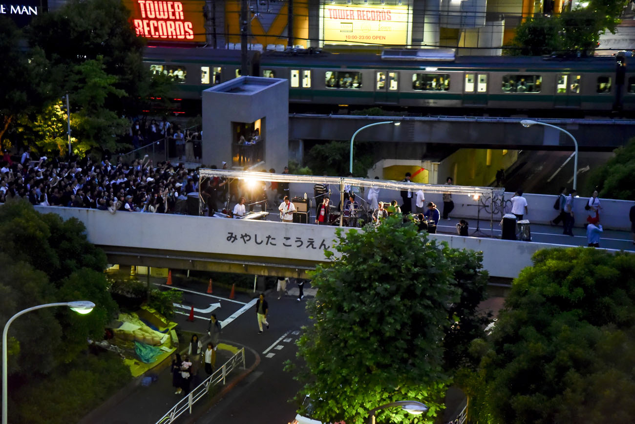 ライブ当日の宮下公園の様子。