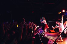 魔法少女になり隊「魔法少女になり隊 ワンマンツアー 2016～わたし、魔法少女になりたい！～」東京・原宿アストロホール公演の様子。