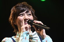 安本彩花生誕ソロライブ「安本彩花そっくりさんコンテスト 略して ヤスコン」の様子。