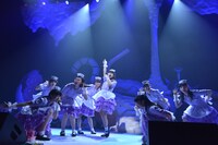 「私立恵比寿中学JapanホールKeikiiiiツアー2016 ～the snack bar in gakugeeeekai～」の様子。