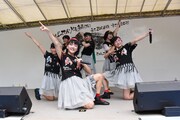 ばってん少女隊「そしてだざエフ！！～気付いたら結成1周年過ぎちゃってました大会～」の様子。
