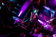 辻村勇太(B)(撮影:浜野カズシ)