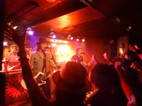 昨日7月3日に行われた「シチサン事変」の様子。