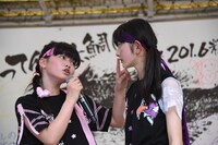 左から西垣有彩、瀬田さくら。