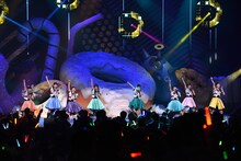 「私立恵比寿中学JapanホールKeikiiiiツアー2016 ～the snack bar in gakugeeeekai～」最終公演の様子。