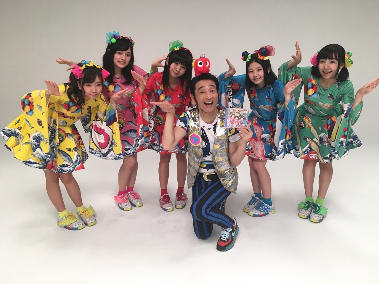 ラッキィ池田（手前）とつりビット。