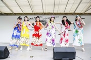 ばってん少女隊「デビュー1周年記念ライヴ『そしてだざエフ!!~気付いたら結成1周年過ぎちゃってました大会~』」の様子。(撮影:SAMURAI 濱本英介)
