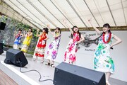 ばってん少女隊「デビュー1周年記念ライヴ『そしてだざエフ!!~気付いたら結成1周年過ぎちゃってました大会~』」の様子。(撮影:SAMURAI 濱本英介)