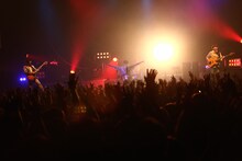 フレデリック「フレデリズムツアー2016～オンリーワンダーランド」東京・Zepp DiverCity TOKYO公演の様子。（撮影：鈴木公平）