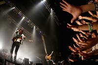 フレデリック「フレデリズムツアー2016～オンリーワンダーランド」東京・Zepp DiverCity TOKYO公演の様子。（撮影：鈴木公平）