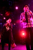 左からCHAKA、サエキけんぞう。（撮影：金丸雅代）