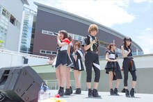 i☆Risニューシングル発売イベントの様子。（Photo by KOSUKE USHIZIMA）