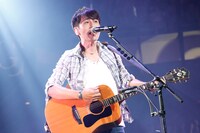 寺岡呼人（撮影：ほりたよしか）