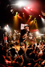 SANABAGUN.「デンジャーなプレリリースパーティー」東京・clubasia公演の様子。（撮影：小見山峻）