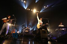 sumika（撮影：鈴木公平）