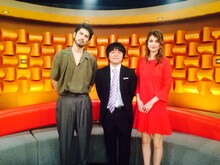 左から平井堅、バカリズム、マギー。 (c)日本テレビ